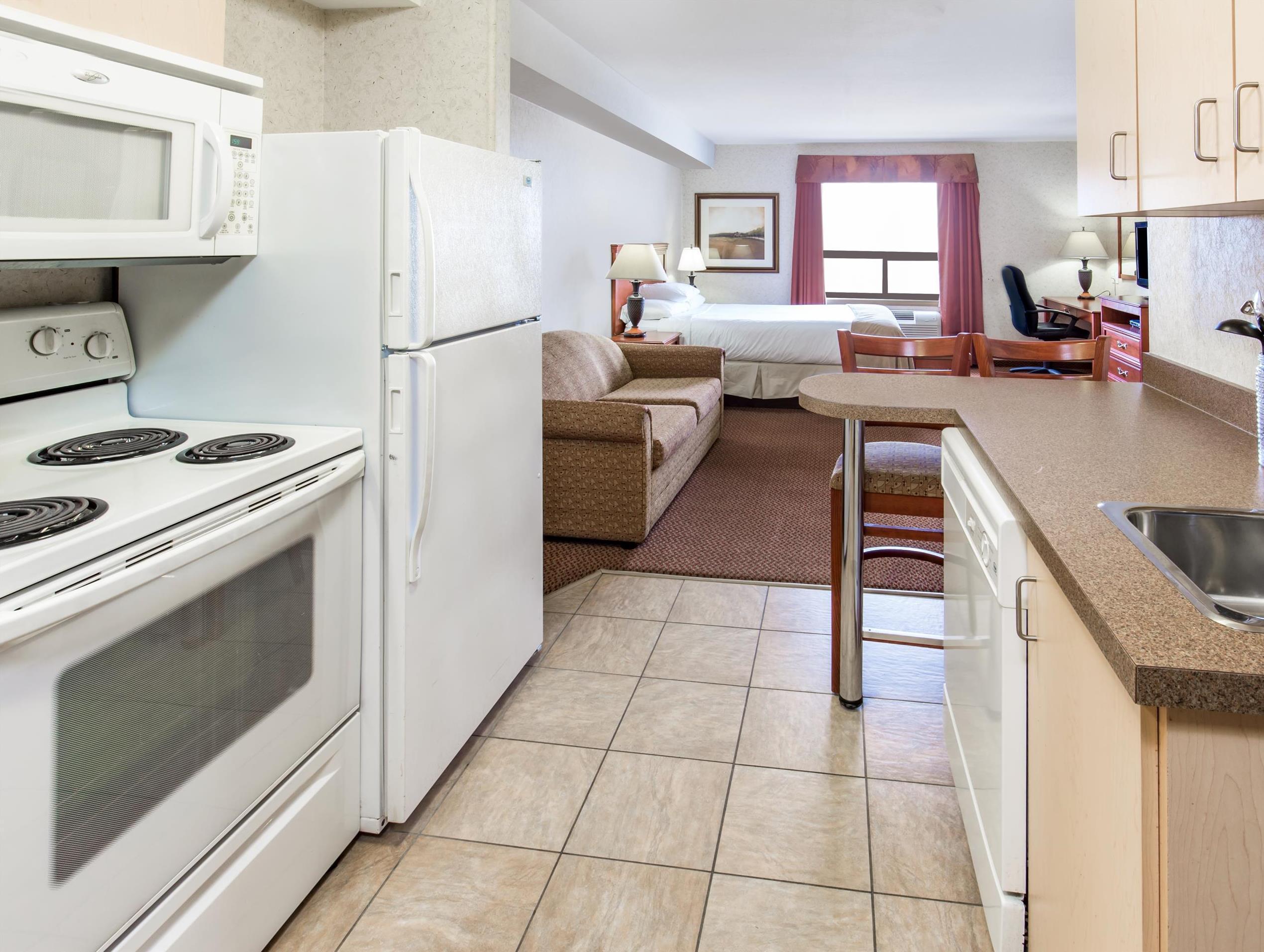 Super 8 By Wyndham Grande Prairie Hotel Ngoại thất bức ảnh
