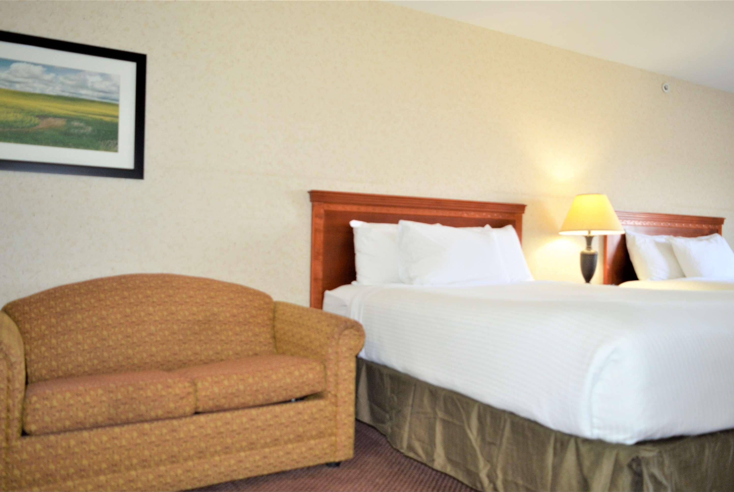 Super 8 By Wyndham Grande Prairie Hotel Ngoại thất bức ảnh