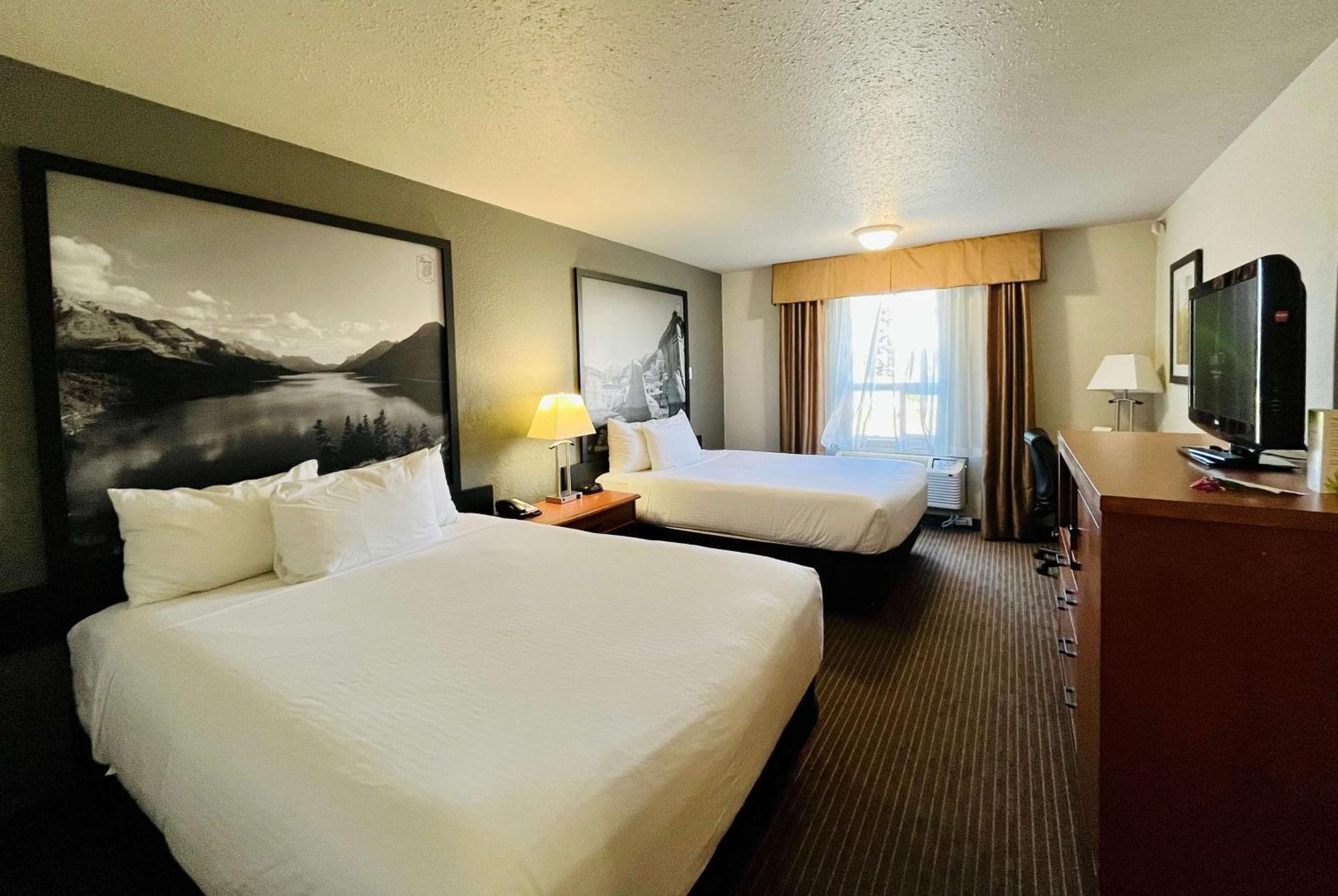 Super 8 By Wyndham Grande Prairie Hotel Ngoại thất bức ảnh