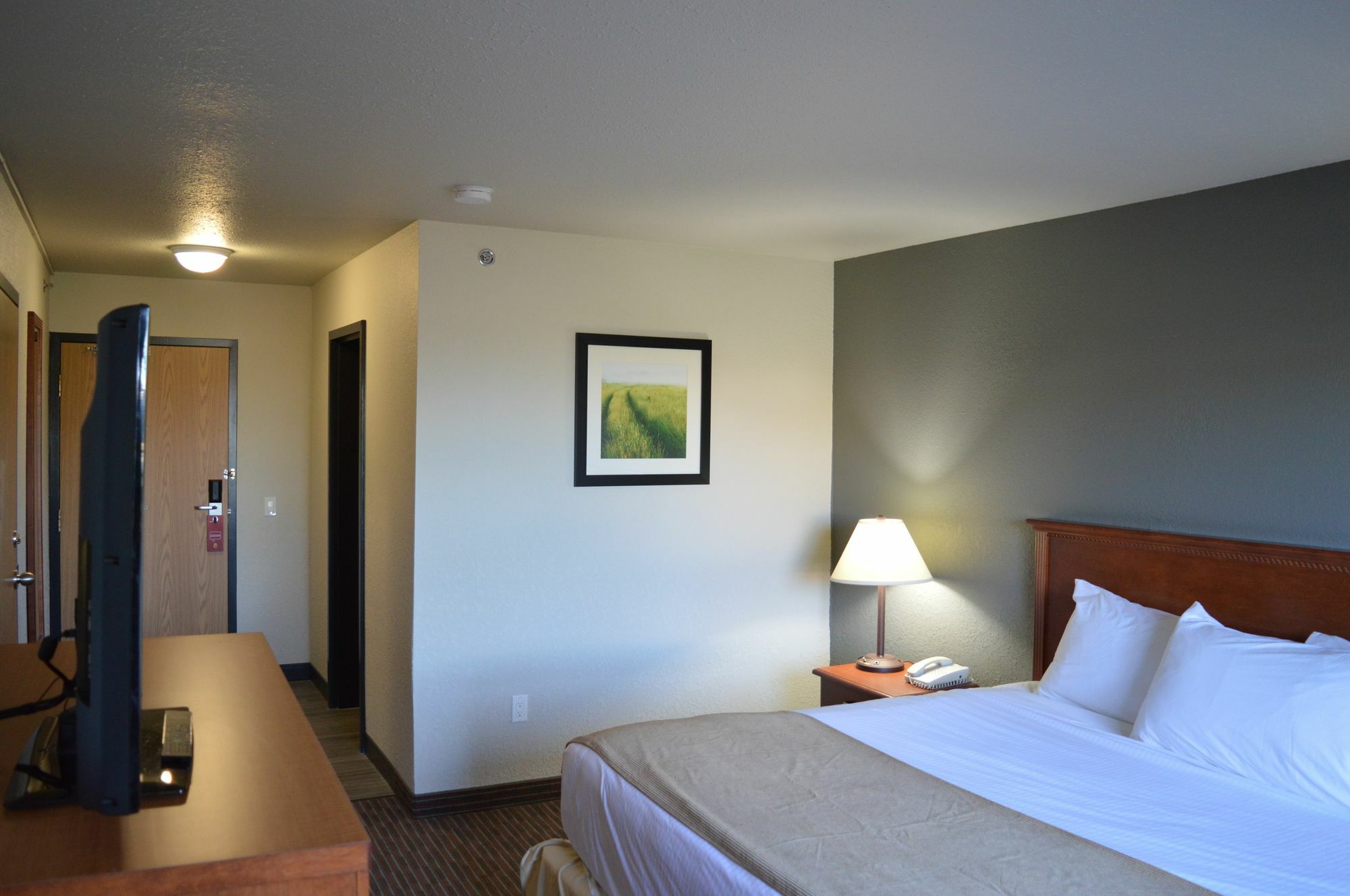 Super 8 By Wyndham Grande Prairie Hotel Ngoại thất bức ảnh